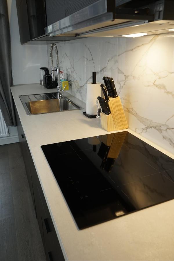 Modern Apartment At European Quarter Brussels Exterior photo